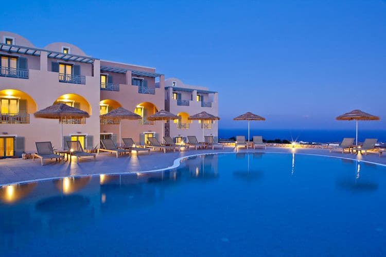 Astro Palace Hotel & Suites