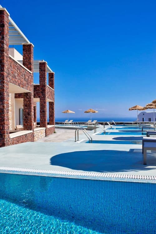 Astro Palace Hotel & Suites