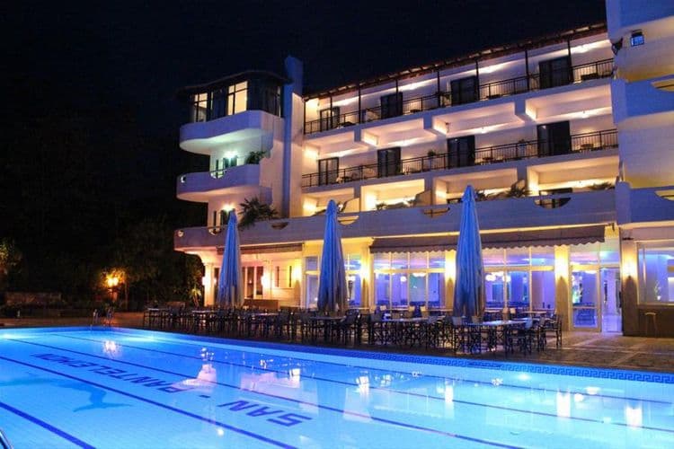 San Panteleimon Hotel
