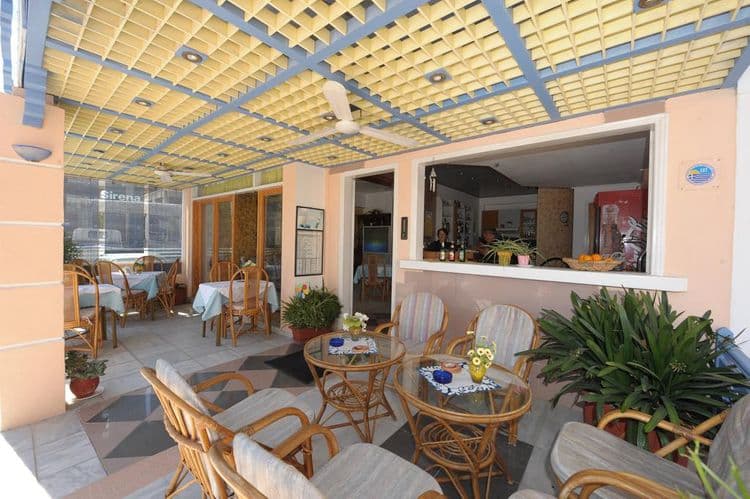 Sirena Apartments