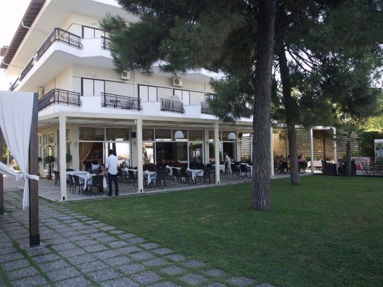 Oceana Hotel