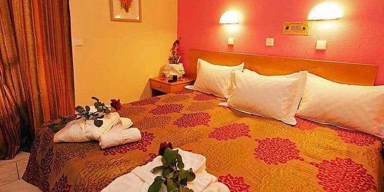 Macedon Hotel
