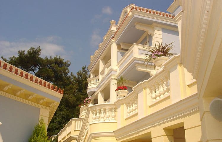 Enavlion Boutique Hotel