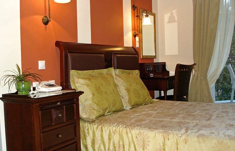Enavlion Boutique Hotel
