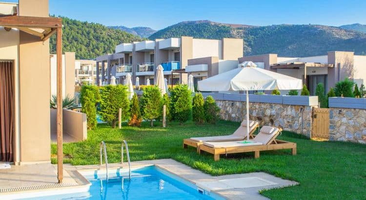 Alea Hotel & Suites