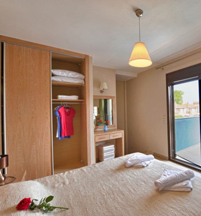 Marys Residence Suites & Luxury