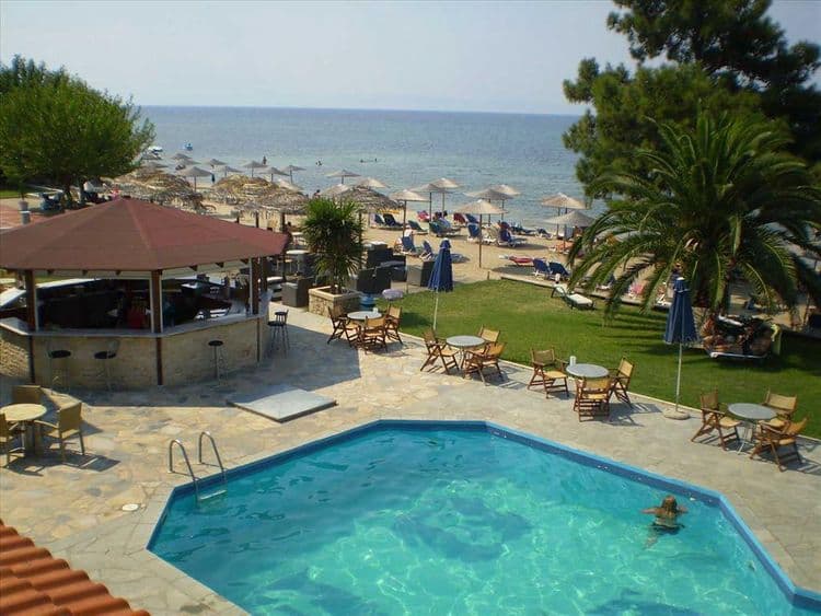 Rachoni Bay