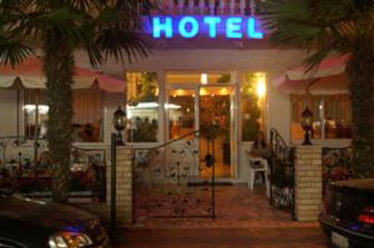 Gold Stern Hotel