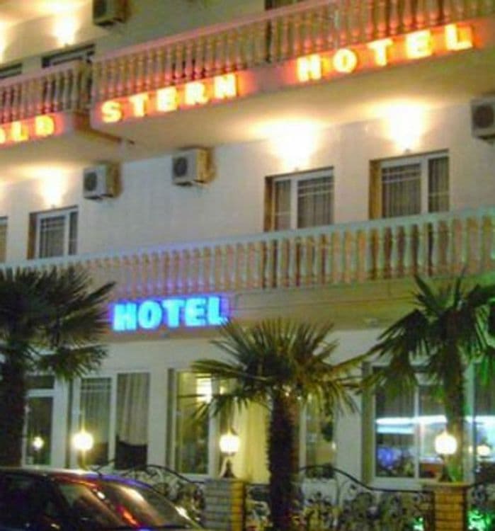 Gold Stern Hotel