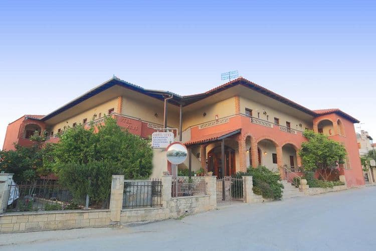 Zeus Hotel
