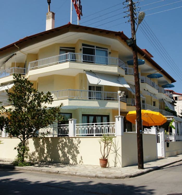 Eden Hotel