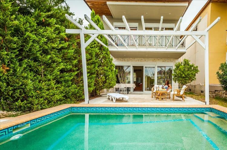 Bomo Villas Kosma