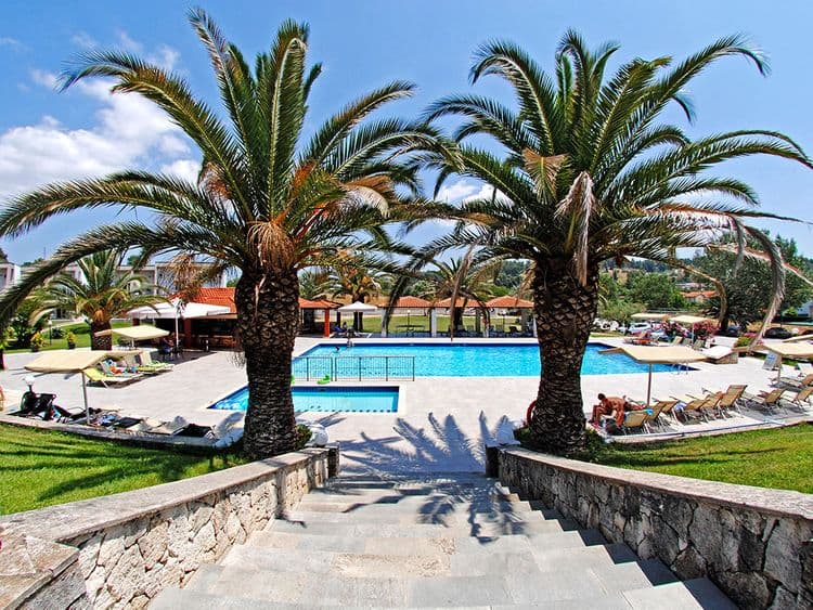 Iris Hotel Siviri