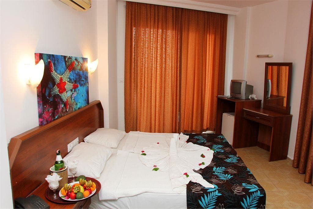 Club Hotel Ulaslar