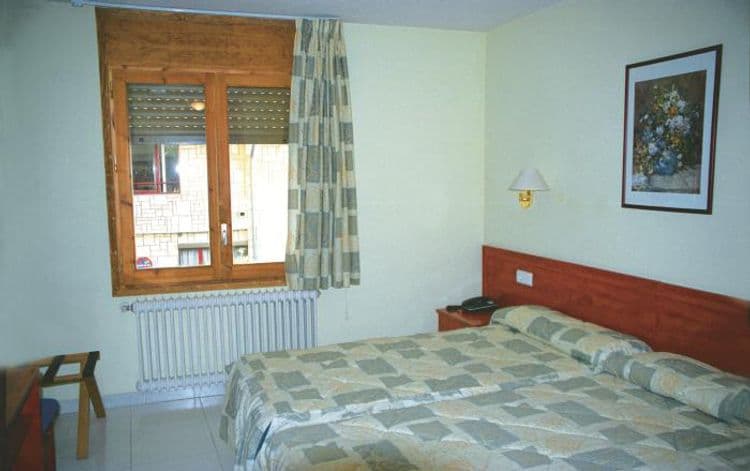 Guineu Hotel