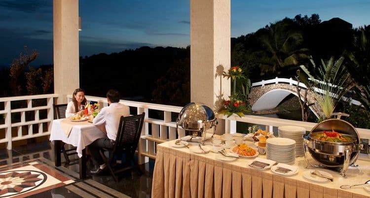Sea Links Beach Hotel