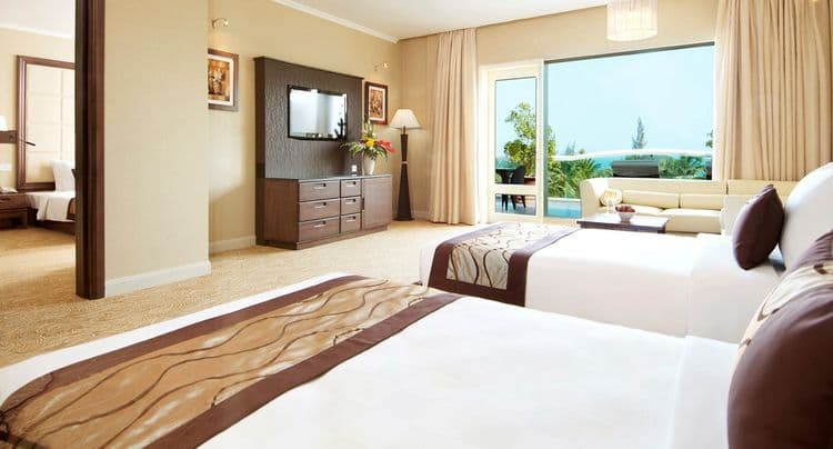 Sea Links Beach Hotel