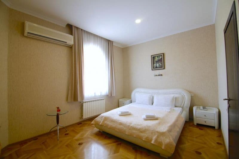 Hotel Doesi