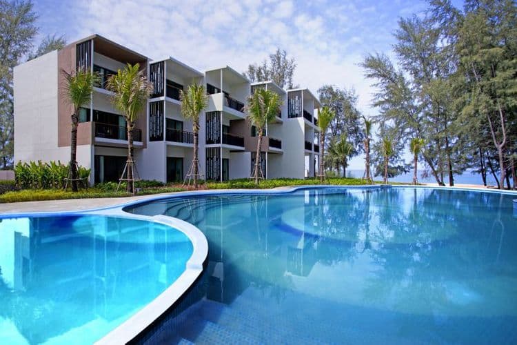 Holiday Inn Resort Mai Khao Beach