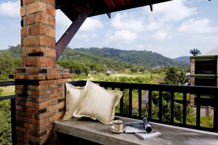 Motive Cottage Resort