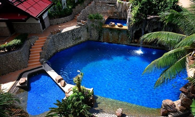 Pearl Hotel