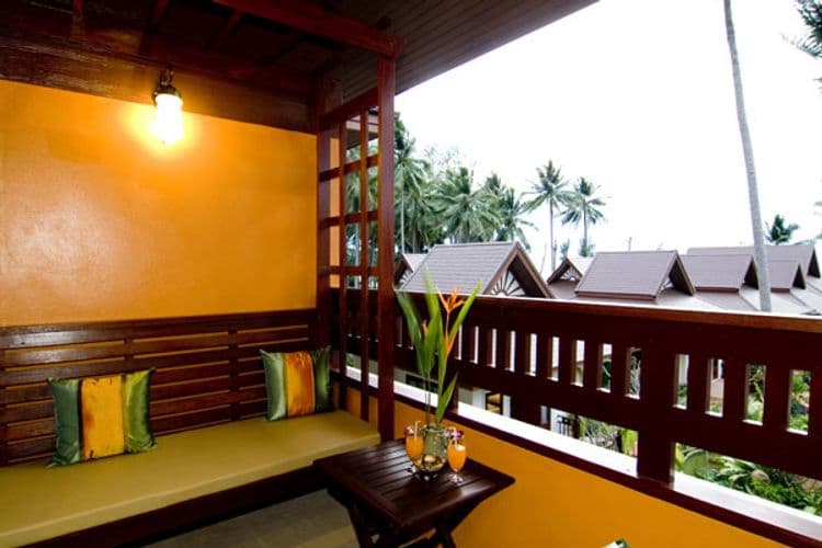 Kanok Buri Resort