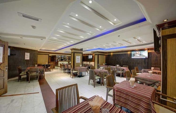 Delmon Palace Hotel