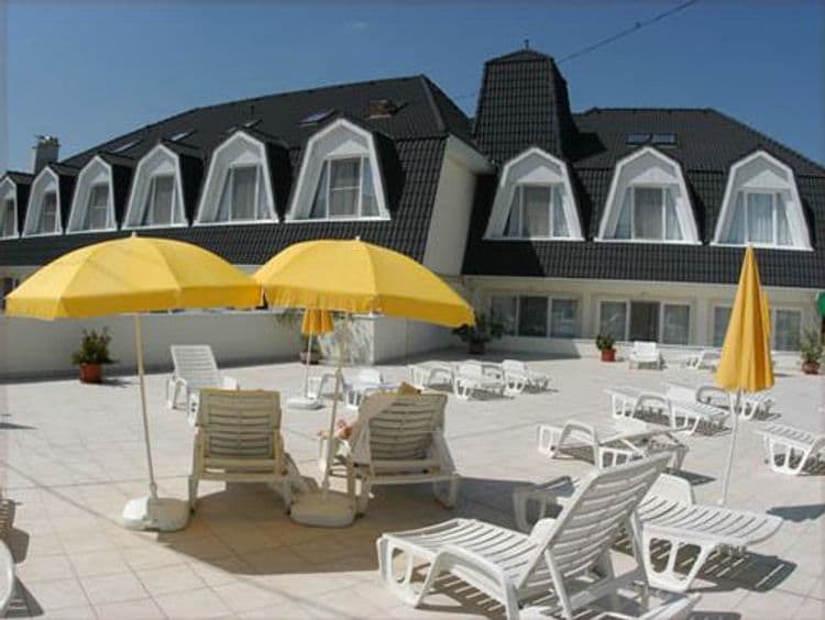 Aqua Blue Hotel