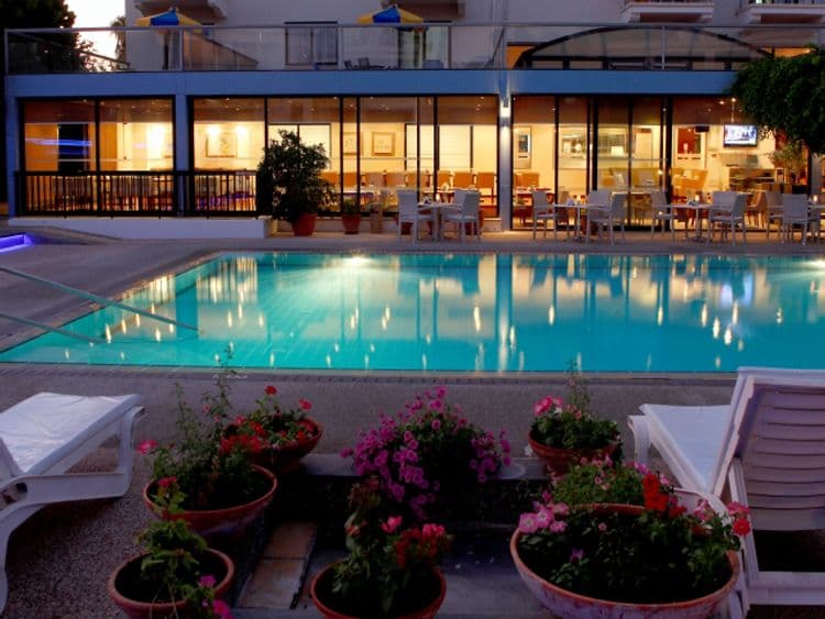 Anemi Hotel Apartments