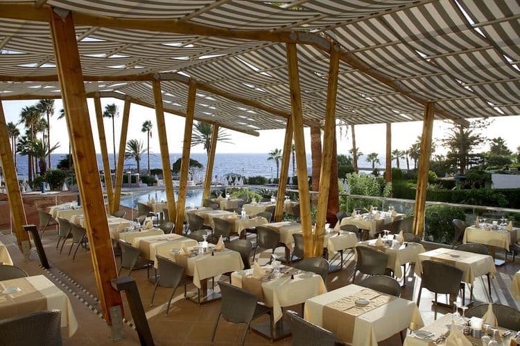 Leonardo Plaza Cypria Maris Beach Hotel & Spa
