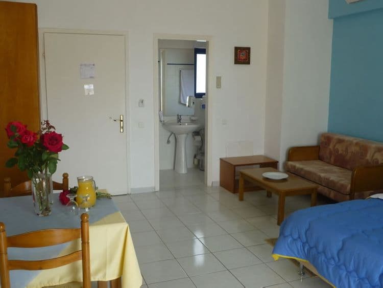 Oasis Hotel