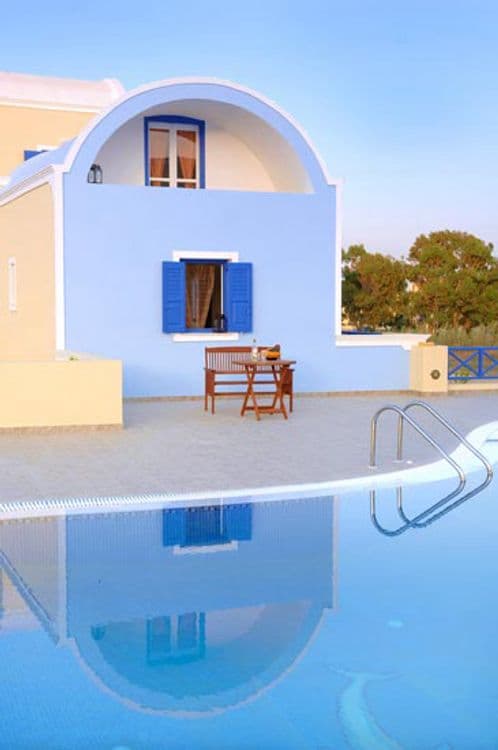 Bella Santorini