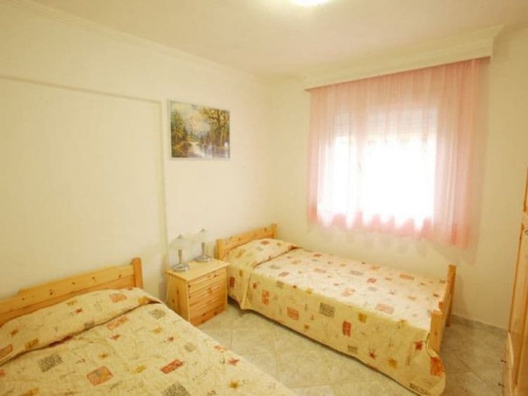 Simeon Family Apartments