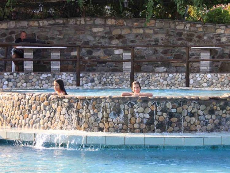Athorama Hotel