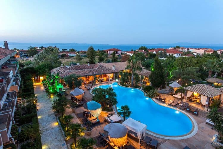 Achtis Boutique Hotel