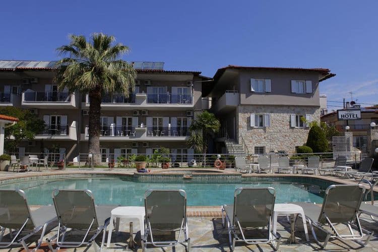 Sarantis Hotel