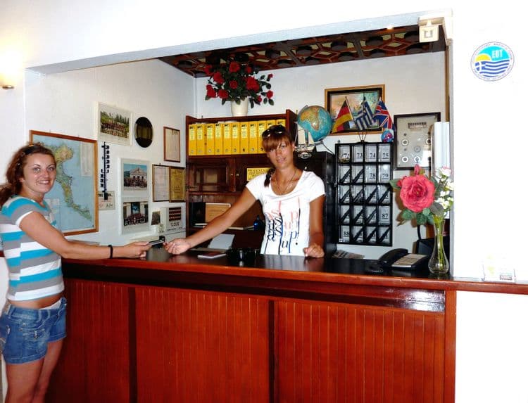Perama Hotel