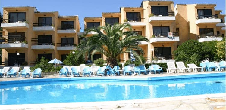Le Mirage Hotel