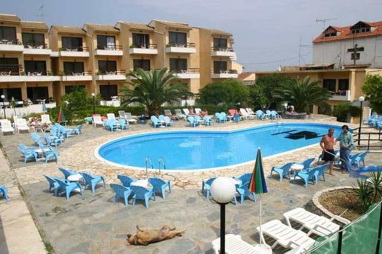 Le Mirage Hotel