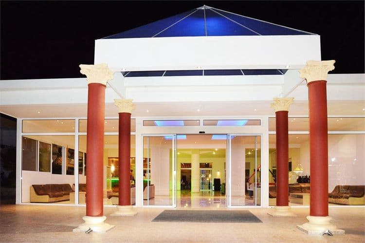 Marathon Hotel