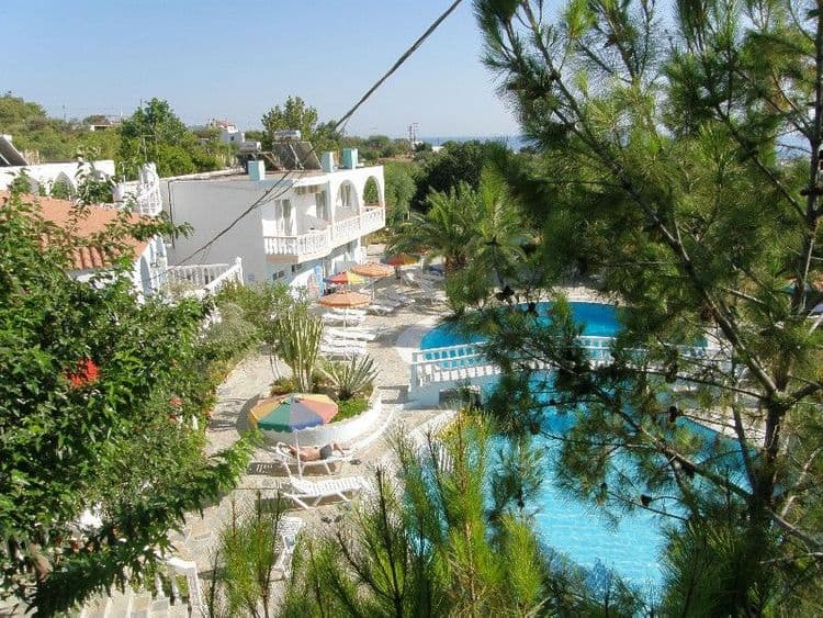 Pefkos Garden