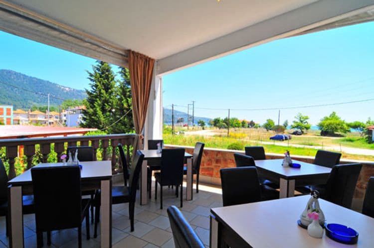 Ellas Hotel