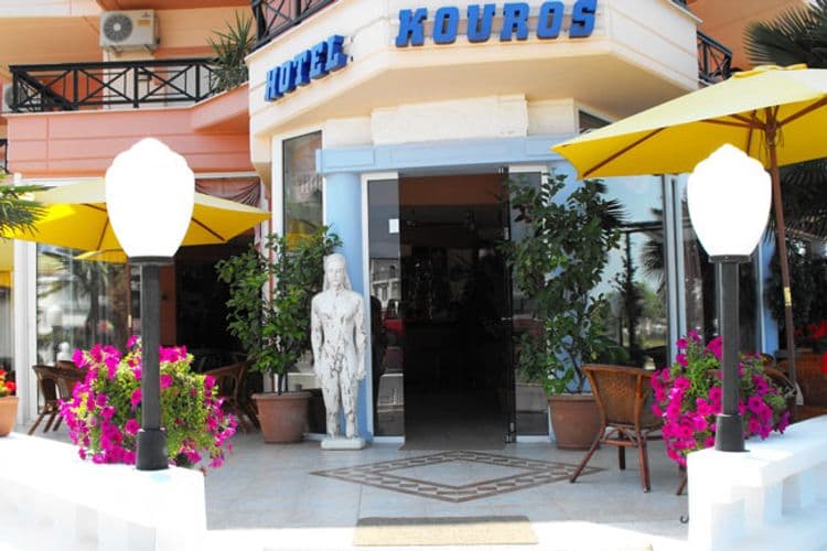 Kouros Hotel