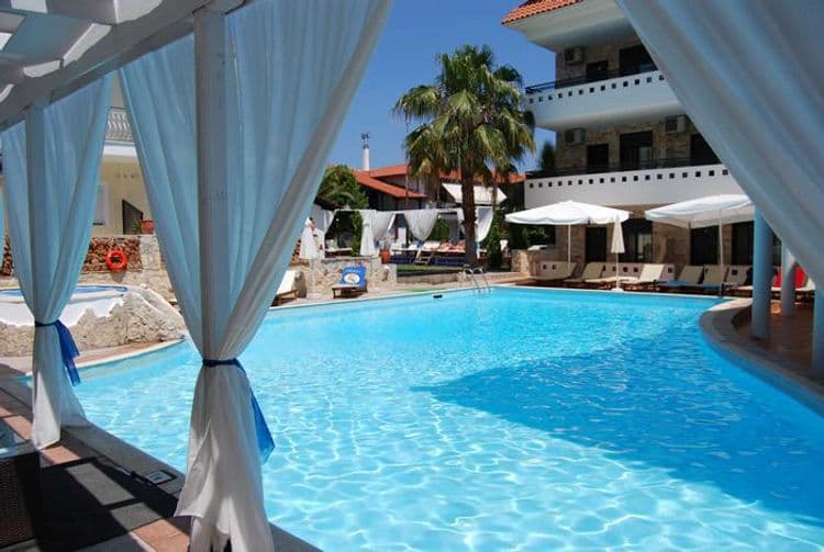 Philoxenia Spa Hotel & Villas