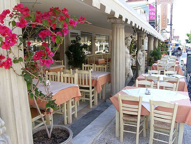 Parthenon Hotel
