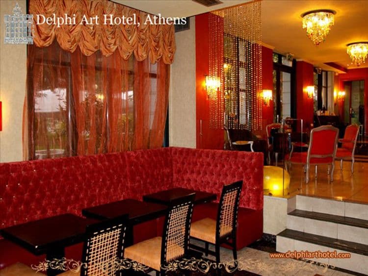 Delphi Art Hotel