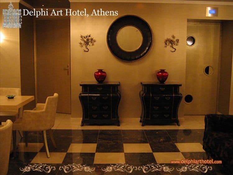 Delphi Art Hotel