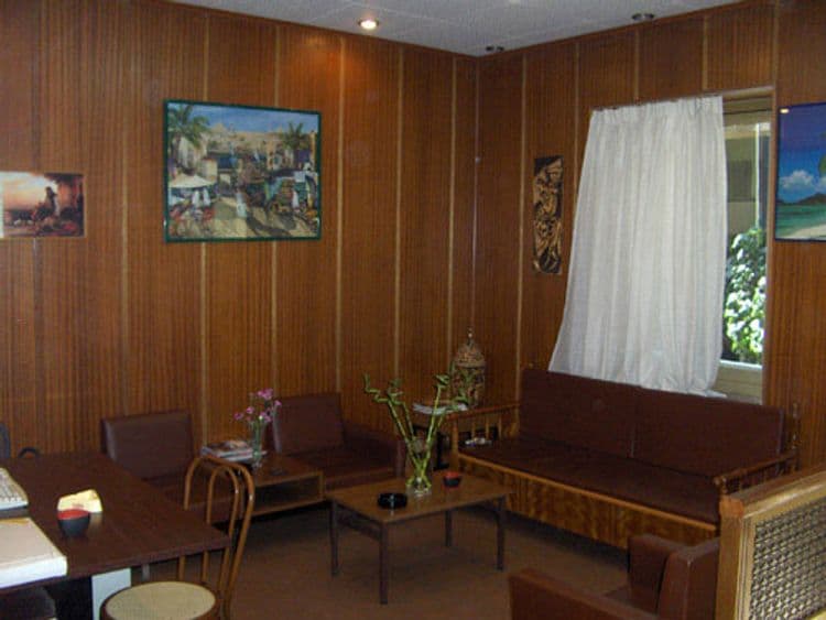 Arta Hotel