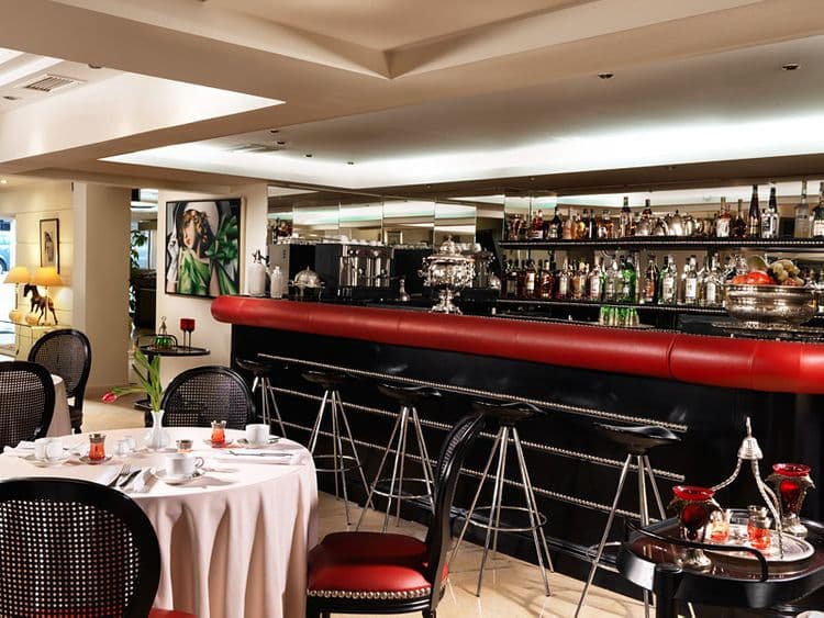 Best Western Plus Embassy Hotel