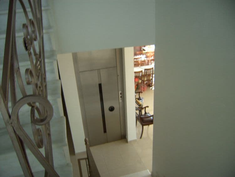 Metropole Hotel